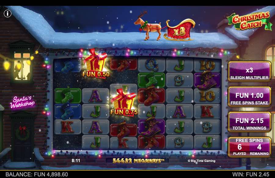 Christmas Catch Free Spins Feature 