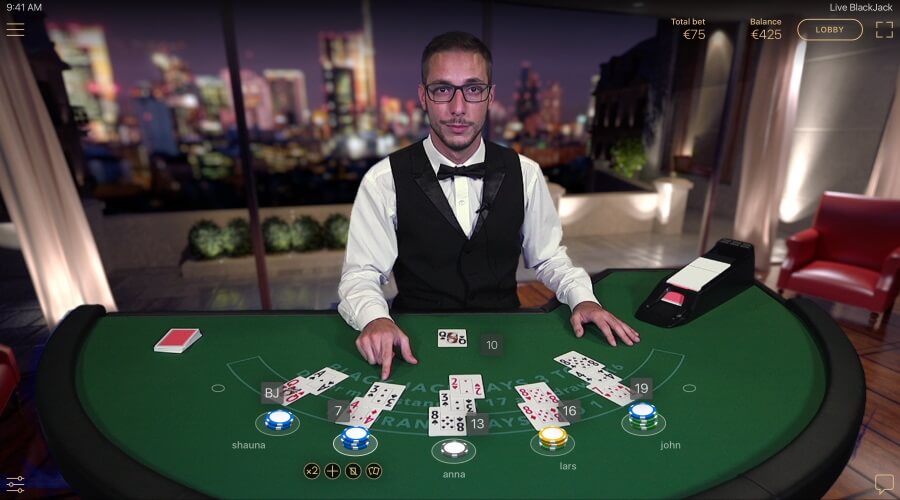 Interact With Live Dealers Whilst Playing At Evolution Gaming Casinos