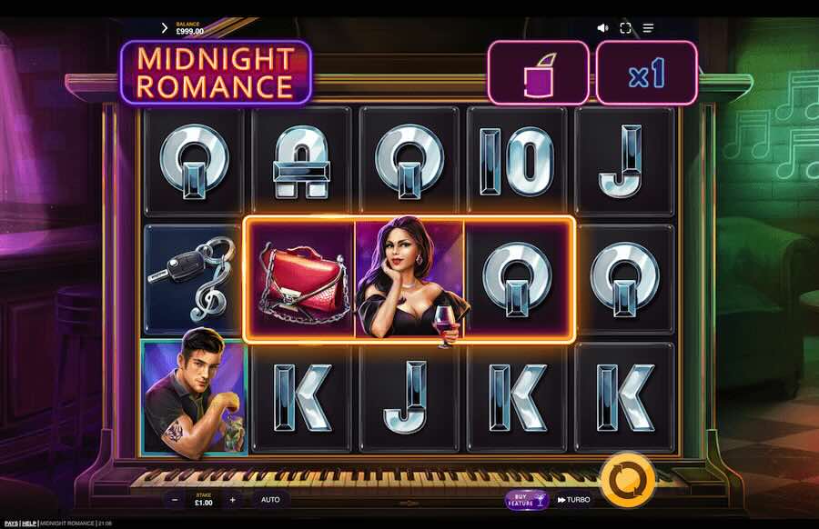 Midnight Romance Slot Base Game